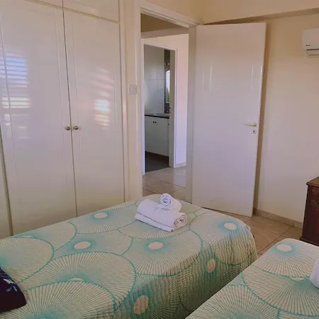 Stay Sunshine Apartment Paralimni Exterior foto